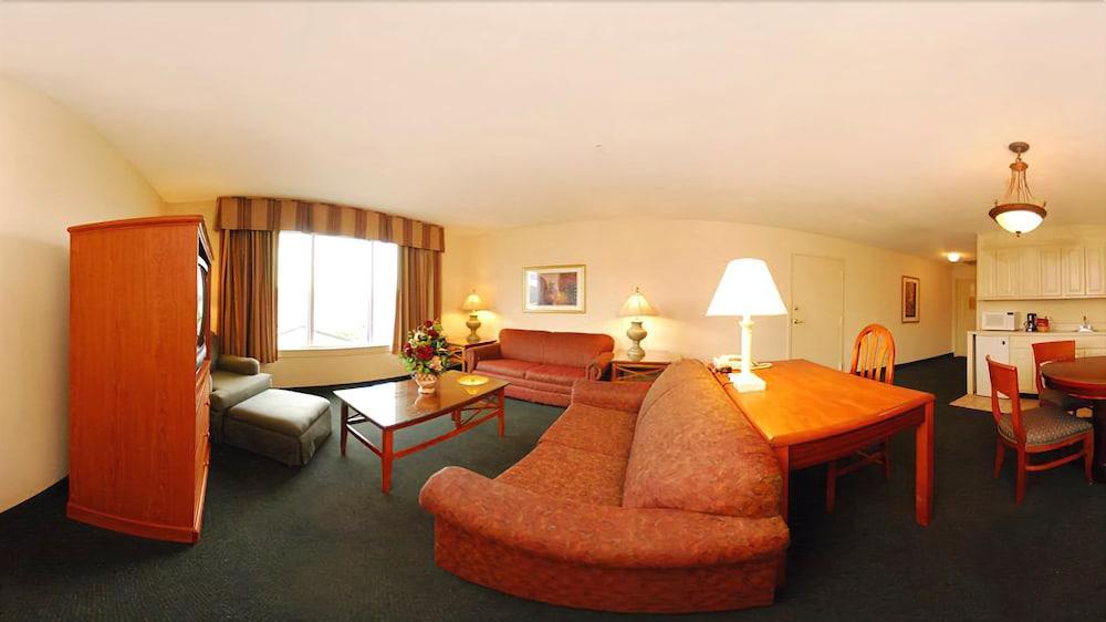 Comfort Inn Birmingham - Irondale Экстерьер фото