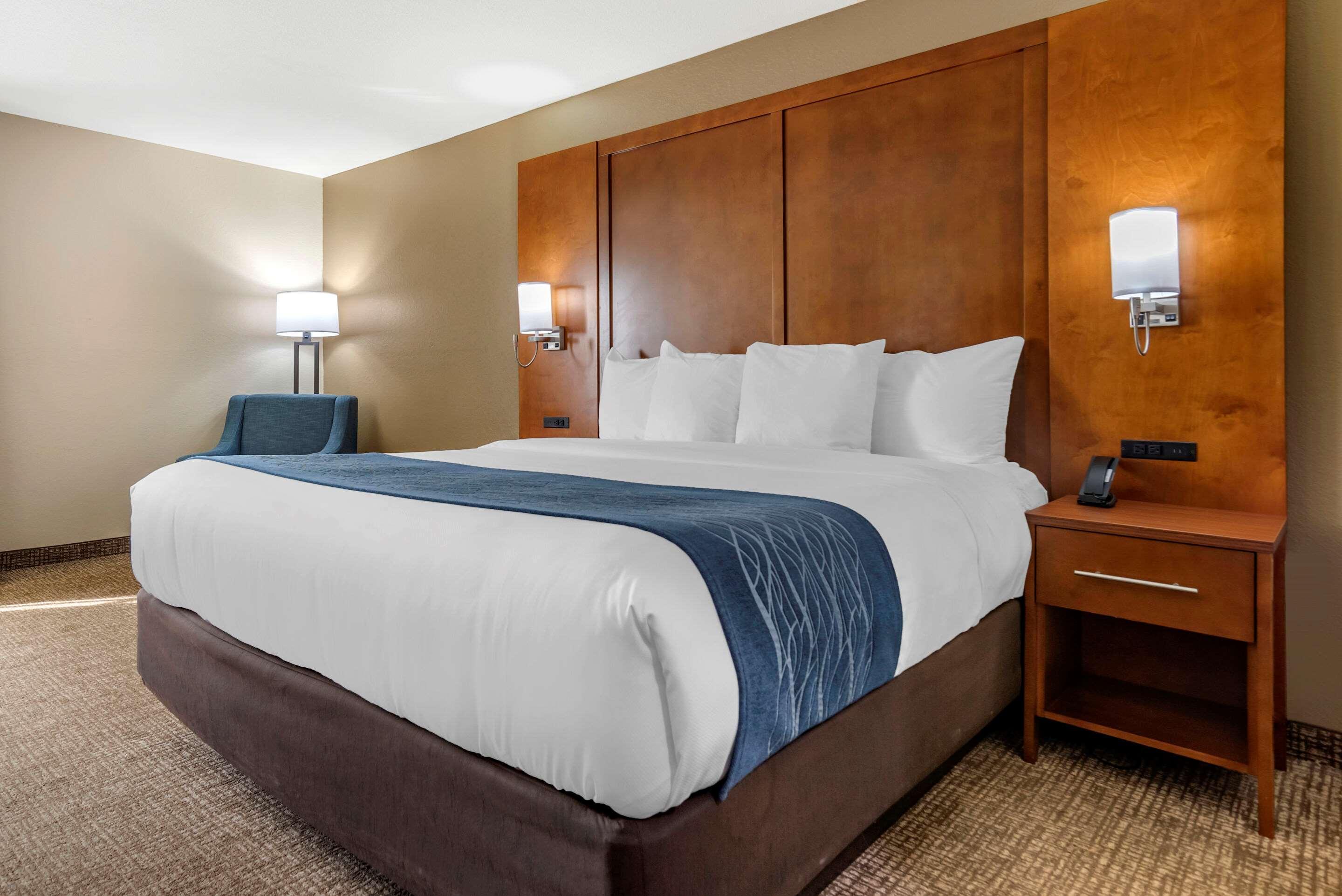 Comfort Inn Birmingham - Irondale Экстерьер фото