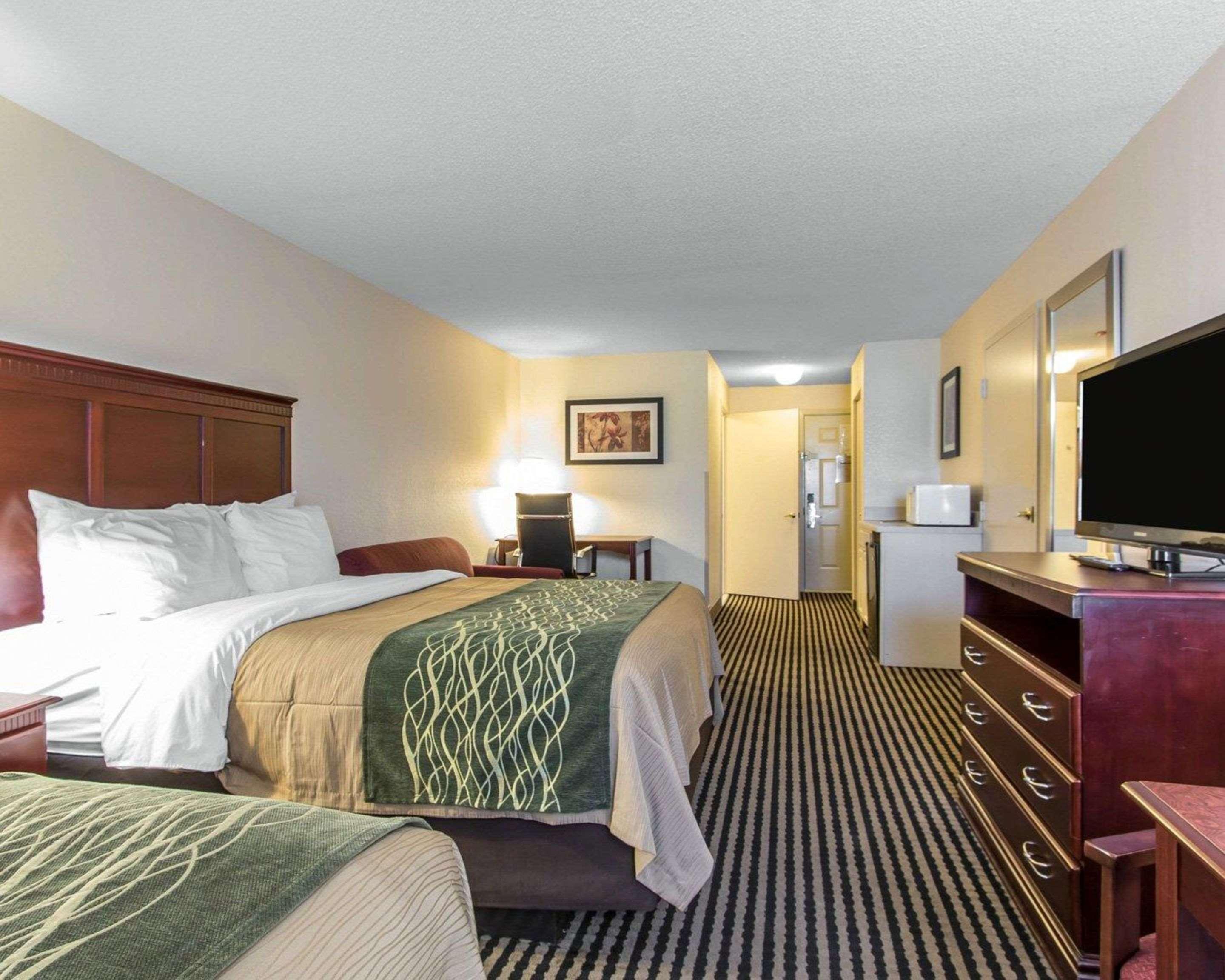 Comfort Inn Birmingham - Irondale Экстерьер фото