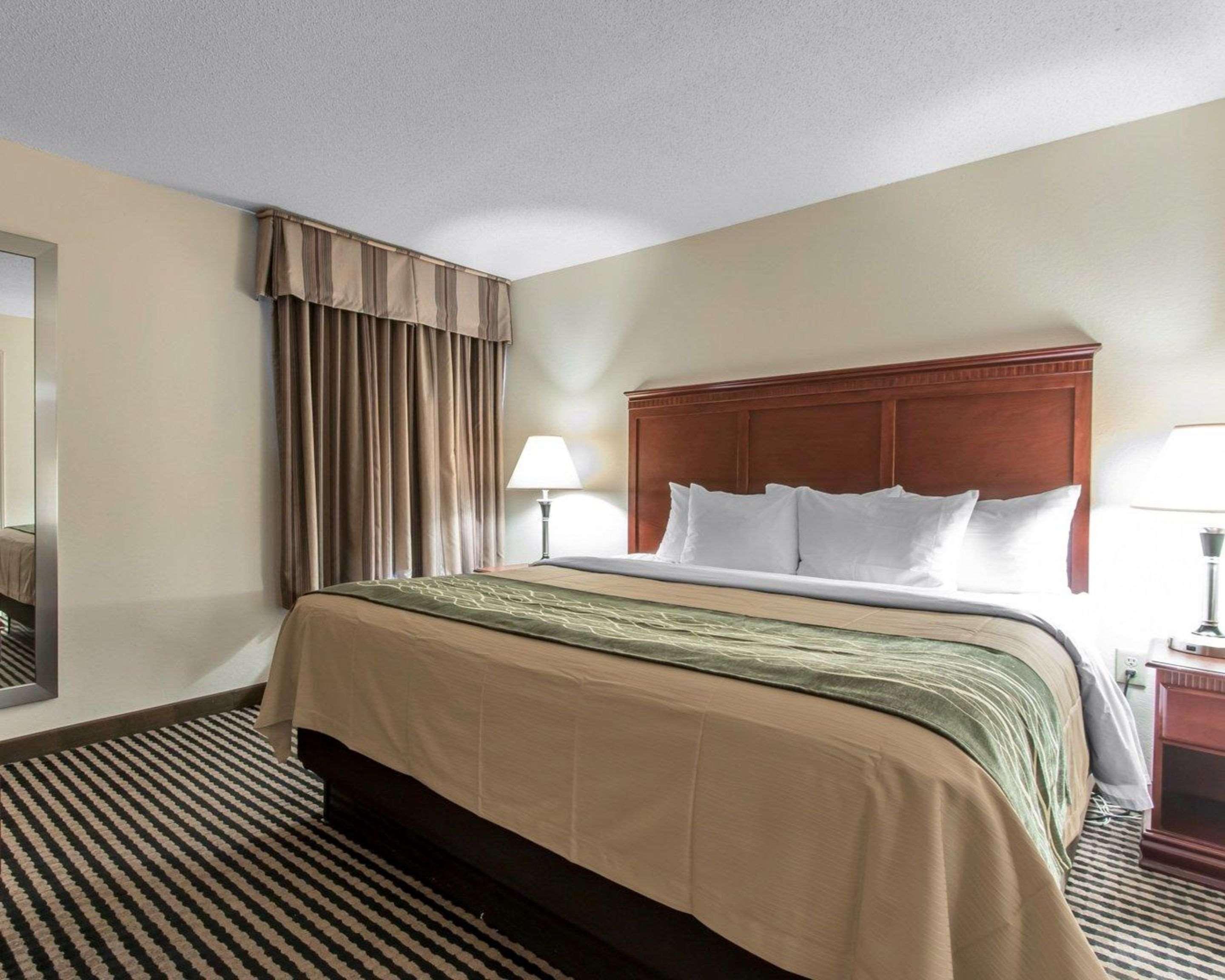 Comfort Inn Birmingham - Irondale Экстерьер фото