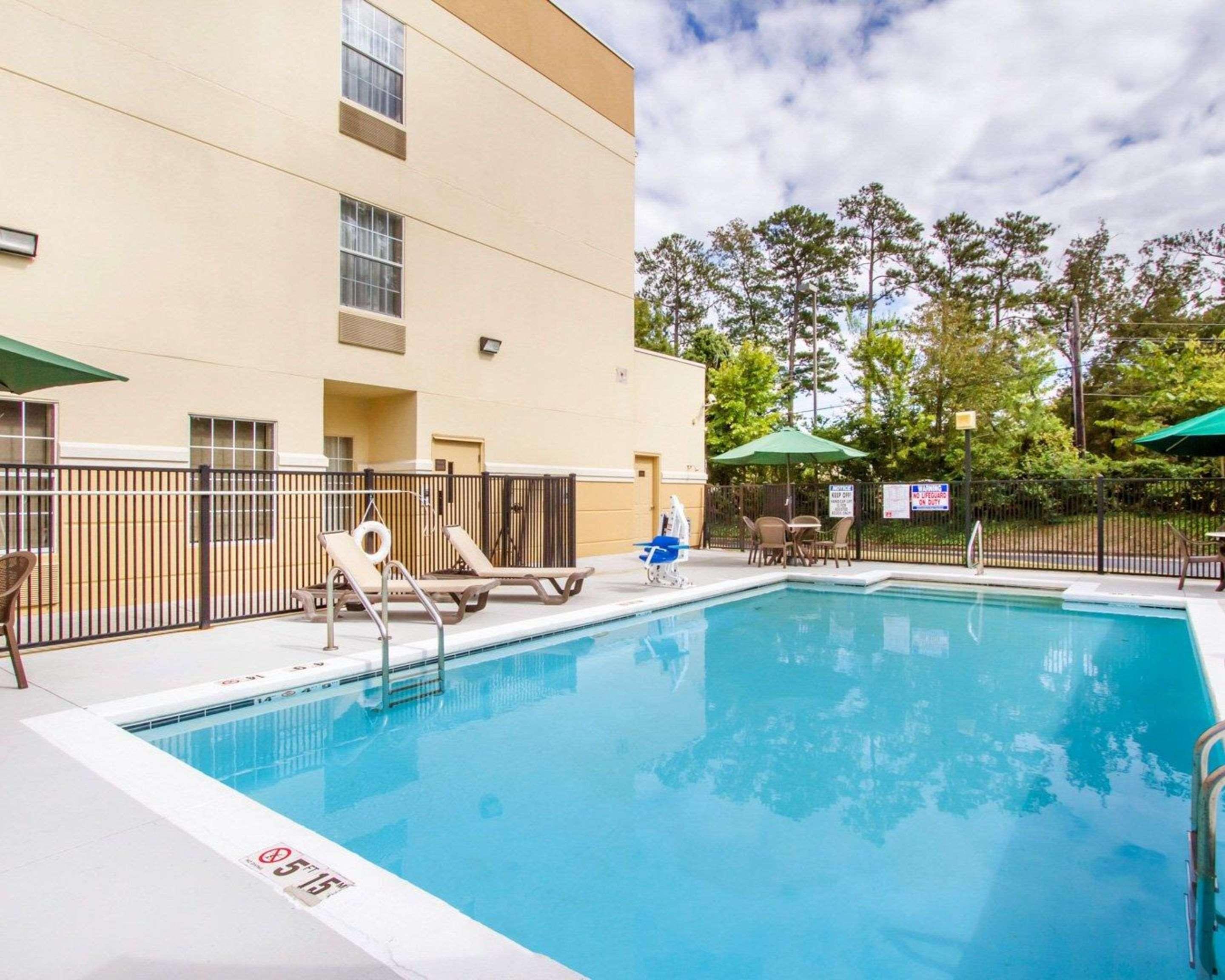 Comfort Inn Birmingham - Irondale Экстерьер фото