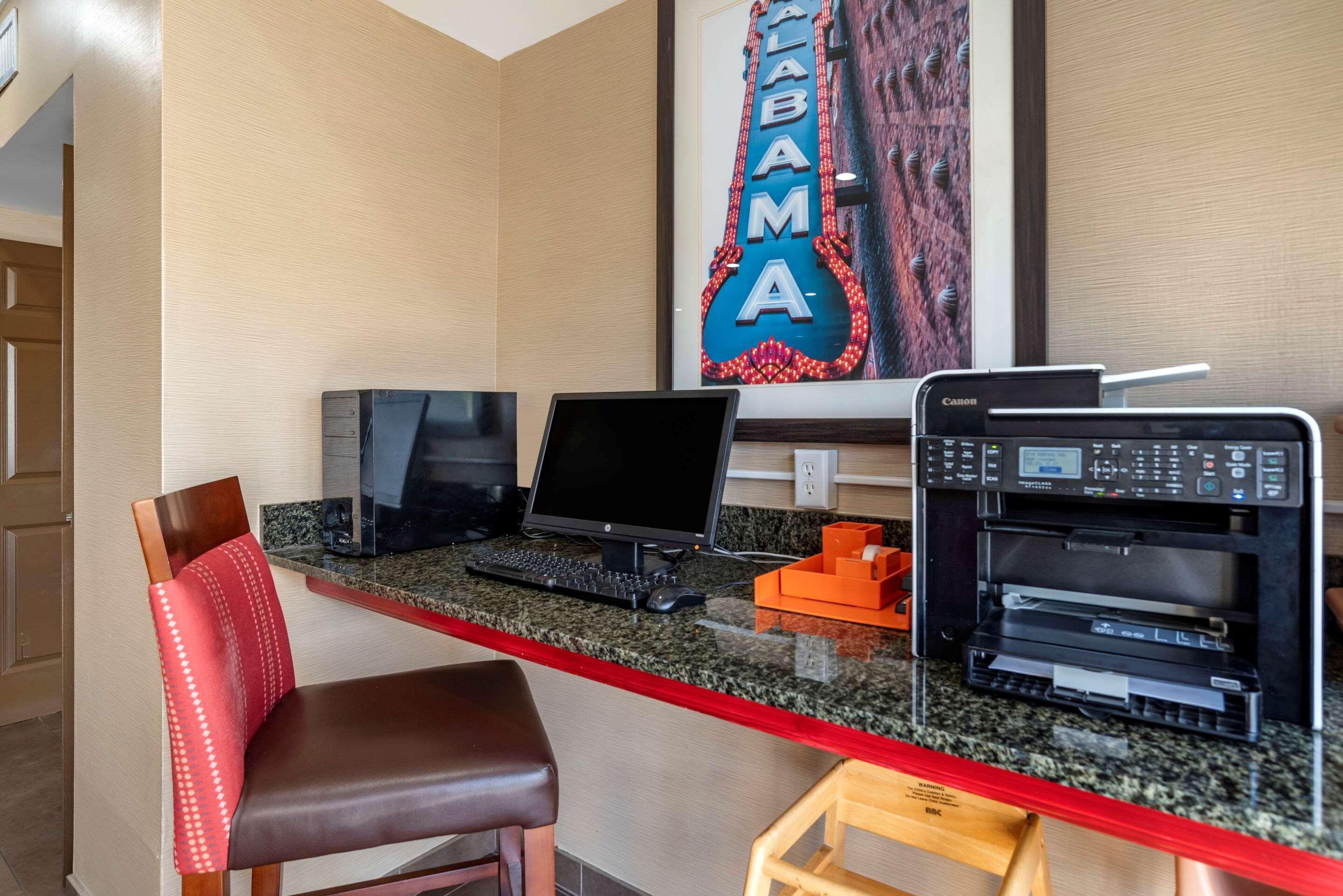 Comfort Inn Birmingham - Irondale Экстерьер фото